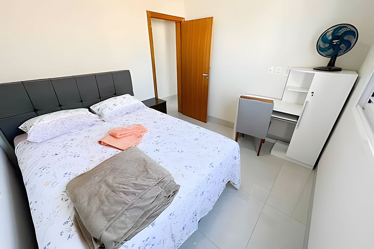M203- Apto de 2/4 com Ar, Garagem e Rápido Acesso