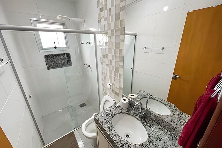 206- Apto de 2/4 com Ar, Garagem e Check in Rápido