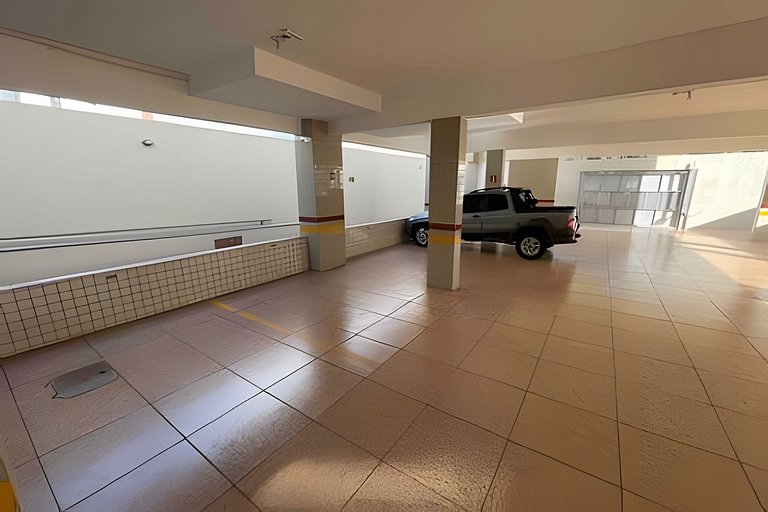 206- Apto de 2/4 com Ar, Garagem e Check in Rápido