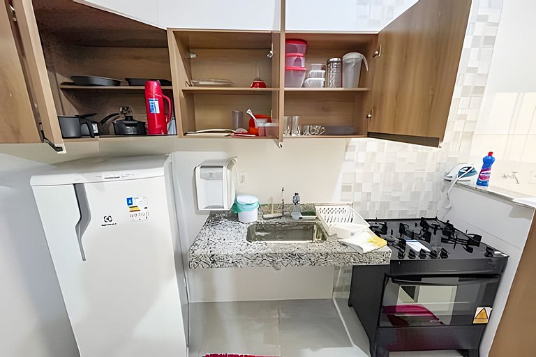 103 - Apto de 2/4 com Garagem Para Até 5 Hóspedes