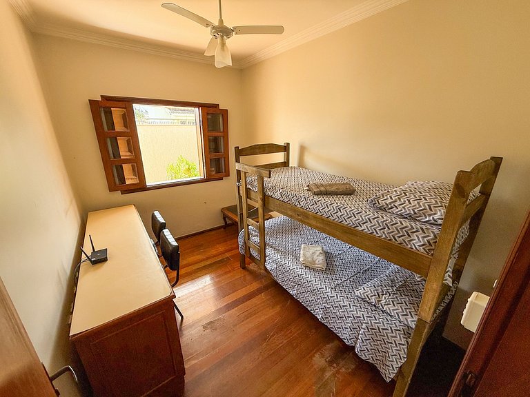 Casa Completa com Churrasqueira em Patos de Minas