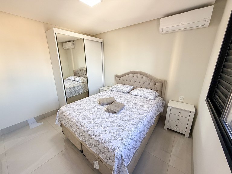 302- Apartamento 2/4 Próx. Unipam e Parque de Exp.