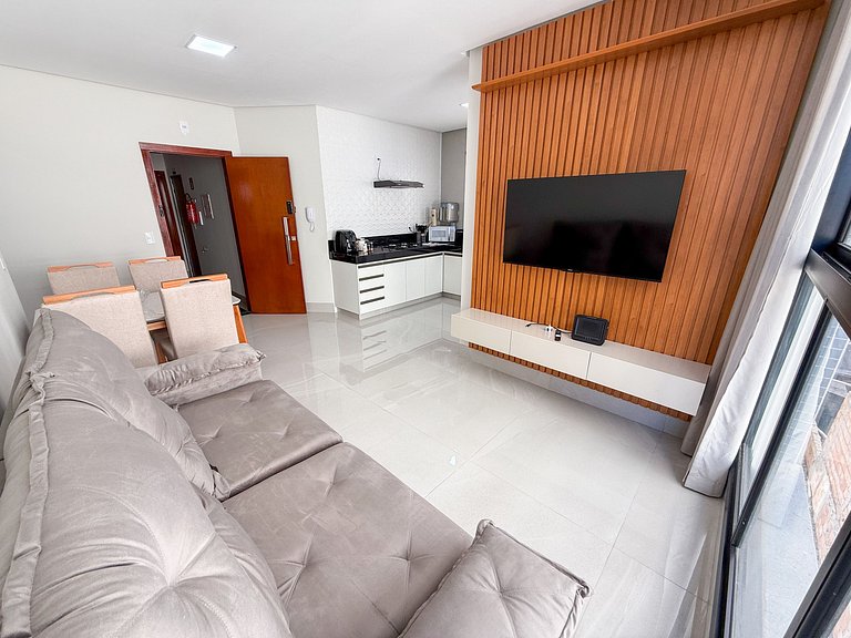 302- Apartamento 2/4 Próx. Unipam e Parque de Exp.