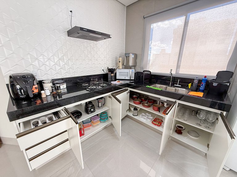 302- Apartamento 2/4 Próx. Unipam e Parque de Exp.