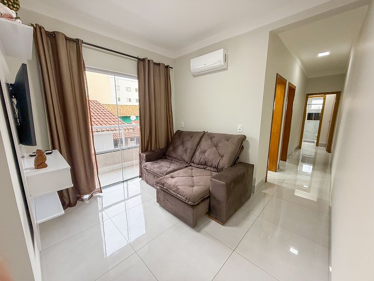 Apartamento 2/4 com Garagem Próx a Fenamilho
