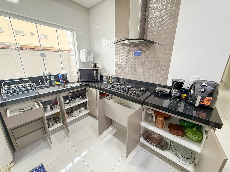 M103- Apartamento 2/4 com Garagem Próx a Fenamilho
