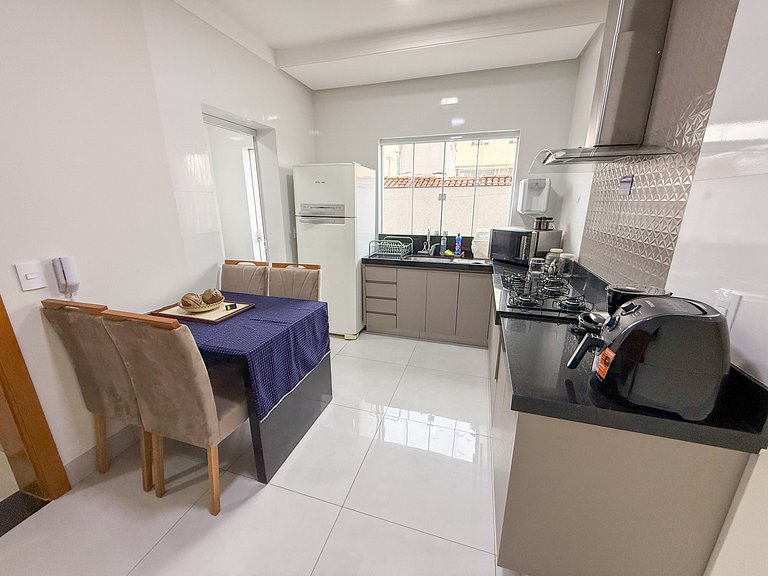 M103- Apartamento 2/4 com Garagem Próx a Fenamilho